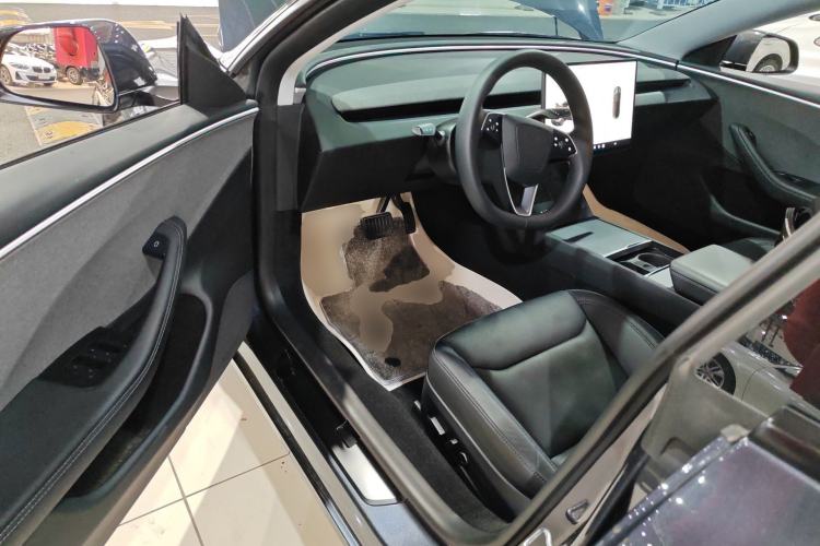 Used Tesla Model 3 2023 Rear-Wheel-Drive Version