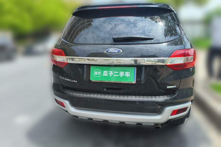 Used Ford Everest 2016 2.0T Gasoline Automatic 4x4 Flagship Edition Rear