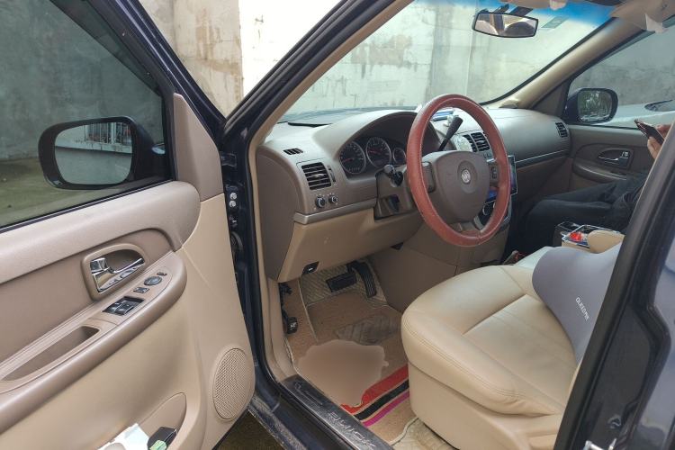 Used Buick GL8 2014 2.4L Comfort Edition