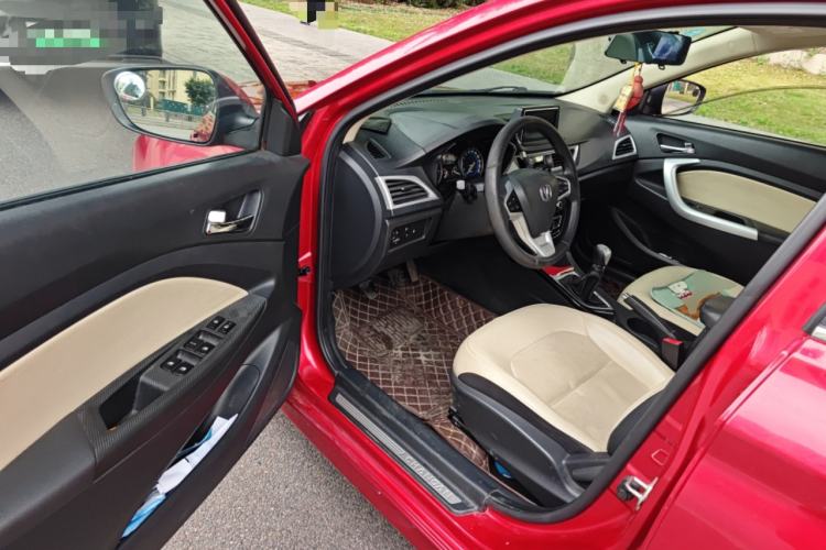 Used Changan Alsvin V7 2015 1.6L Manual Enjoyment Model China IV Standard
