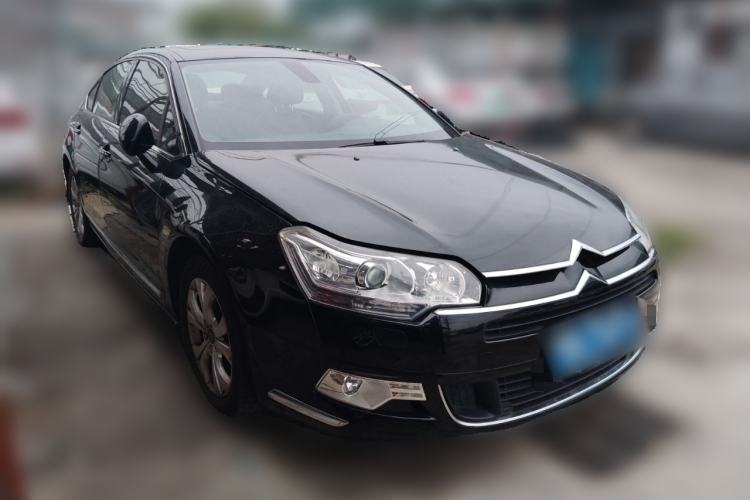 Used Citroen C5 2010 2.3L Automatic Luxury Edition Front Right 45 Deg