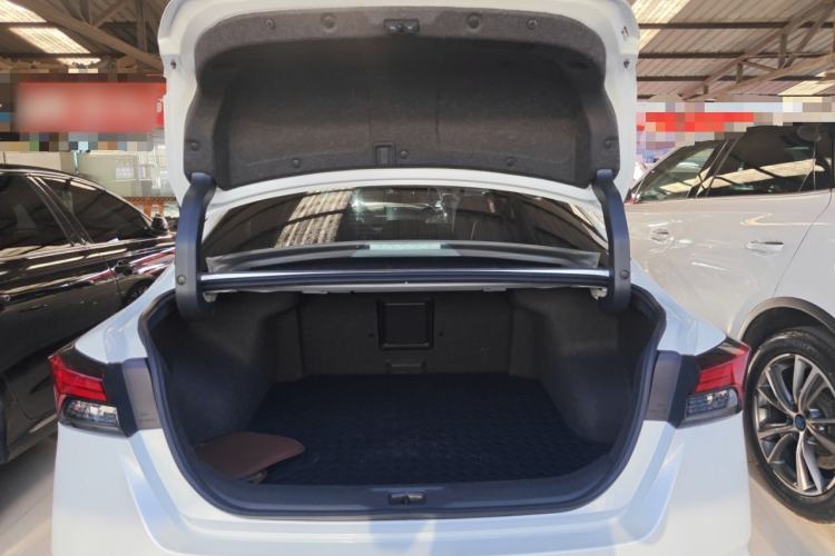 Used Nissan Teana 2022 2.0L XL-Upr Enjoyment Edition Trunk