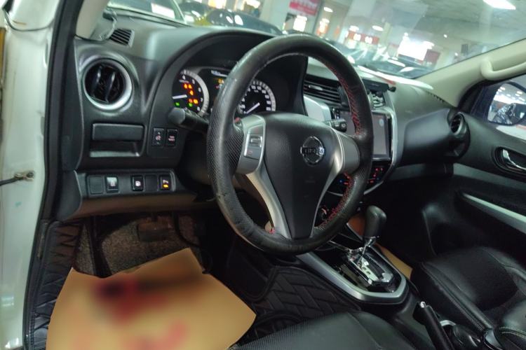 Used Nissan Terra 2018 2.5L Automatic 4x4 Luxury Edition