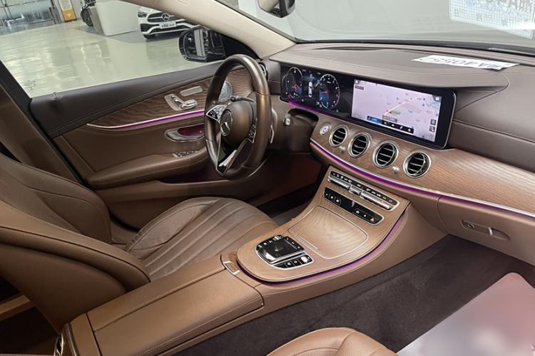 Used Mercedes-Benz E-Class 2021 E 300 L Premium Edition
