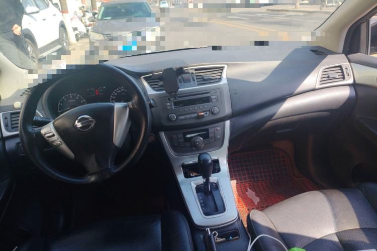 Used Nissan Sylphy 2014 1.6XV CVT Deluxe Edition
