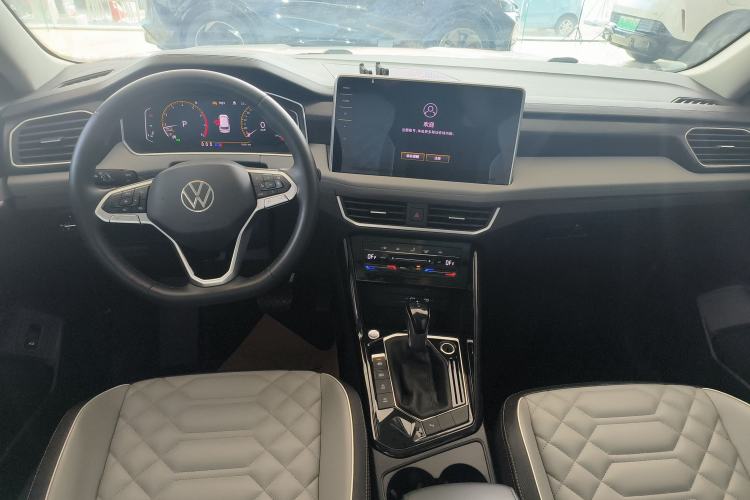 Used Volkswagen Tayron 2023 300TSI Two-Wheel-Drive Luxury Plus Advanced Edition
