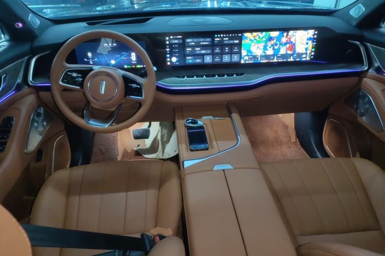 Used Wey Lanshan 2023 Four-Wheel Drive Ultra-Long Range Version Center Console