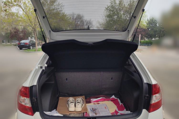 Used Skoda Rapid Spaceback 2019 Revised Version 1.5L Automatic Standard Edition China VI Trunk