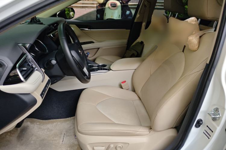 Used Toyota Camry 2019 Dual-Engine 2.5 HG Luxury Edition China VI Standard Left Front Seat