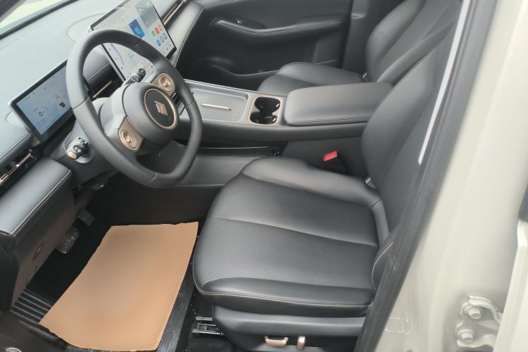 Used Baojun Yunhai 2024 140km Plug-in Hybrid Version