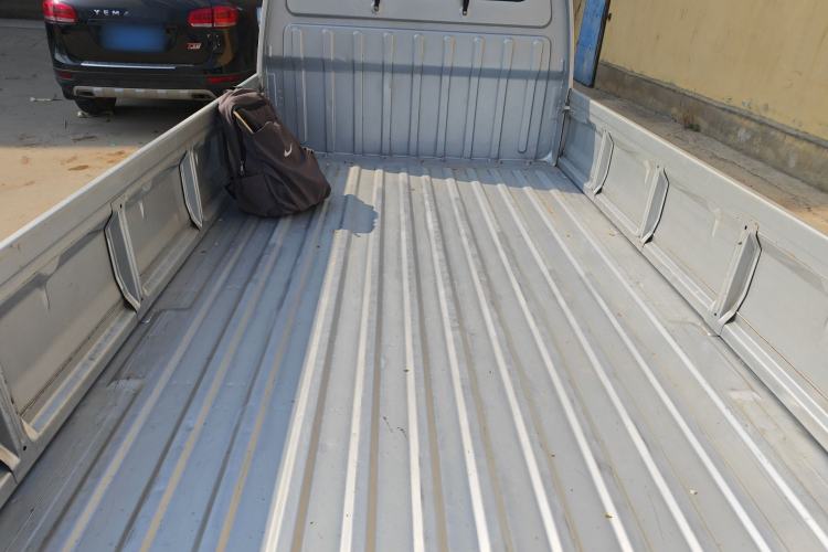 Used Wuling Zhiguang Small Truck 2020 1.2L Single Cab Trunk