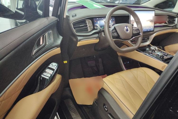 Used Denza D9 2024 DM-i 980 Four-Wheel Drive Prestige Model