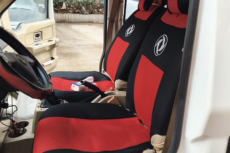 Used Dongfeng Xiaokang C36 2015 1.5L Base Version DK15-06 Left Front Seat