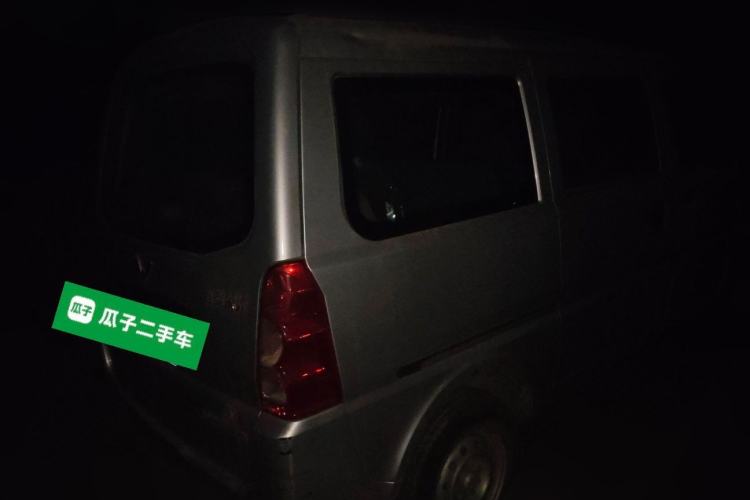 Used Wuling Rongguang 2011 1.2L Base Version
