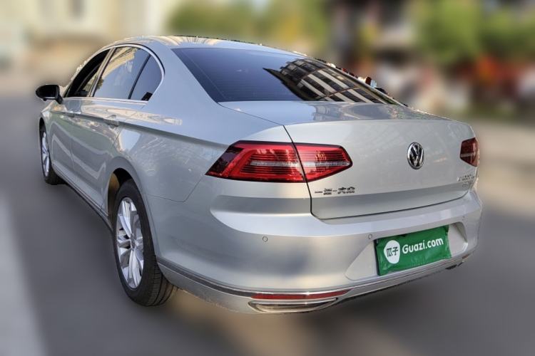 Used Volkswagen Magotan 2018 Facelift 330TSI DSG Luxury Model