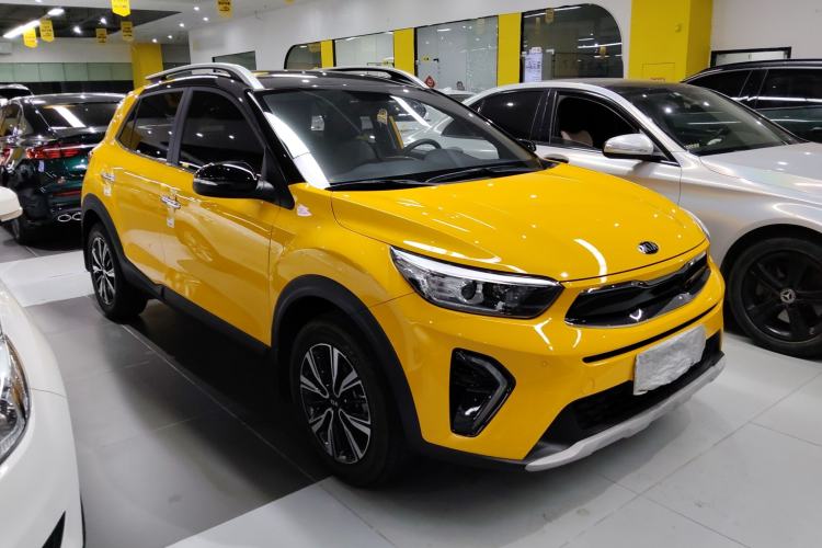 Used Kia kx1 Stonic 2021 1.4L CVT Fun & Sunroof Model
