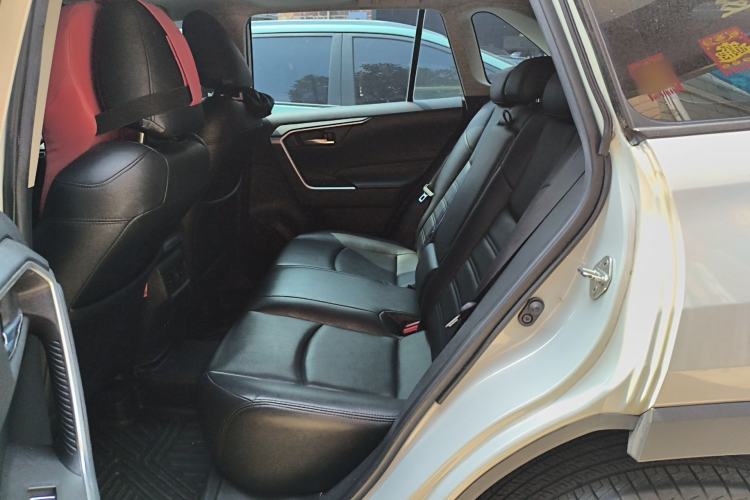 Used Toyota RAV4 2020 2.0L CVT Two-Wheel Drive Fashion Edition