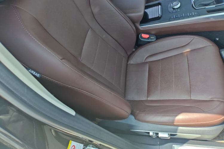 Used Wey VV5 2017 2.0T Flagship Edition Right Front Seat