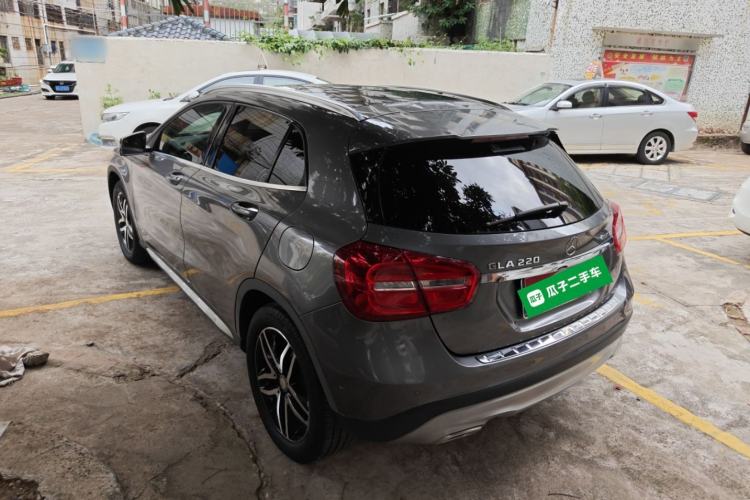 Used Mercedes-Benz GLA 2016 GLA 220 4MATIC Fashion Edition Rear Left 45 Deg