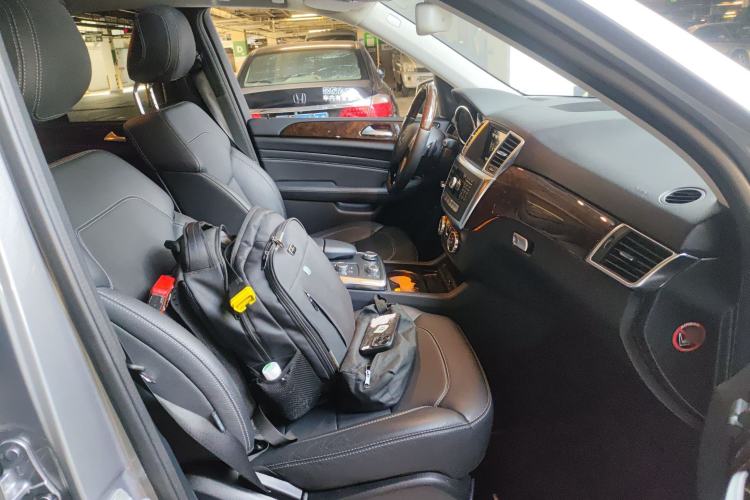 Used Mercedes-Benz M-Class 2014 ML 400 4MATIC Luxury Model