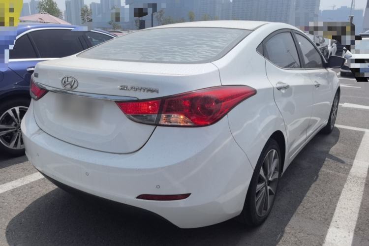 Used Hyundai Elantra (5th Generation / Langdong) 2015 1.6L Automatic Leading Model