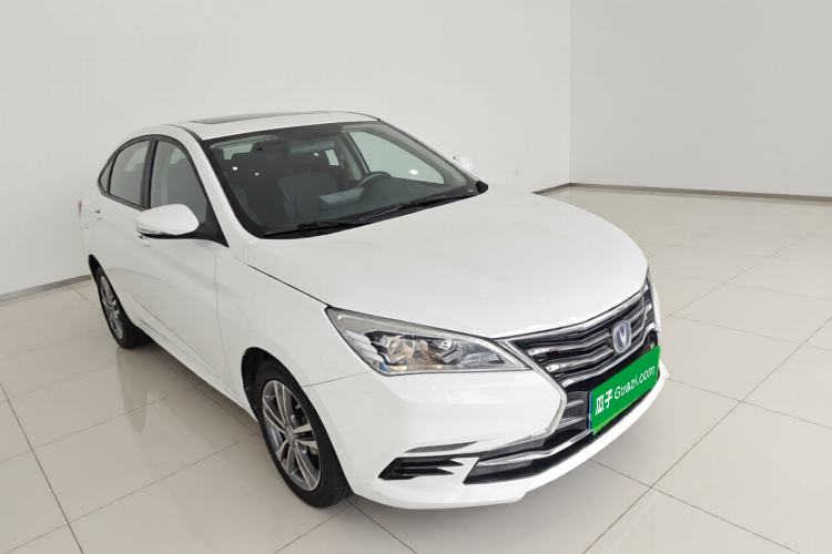 Used CHANGAN Eado DT 2019 1.6L Manual Comfort Model China VI Standard Front Right 45 Deg