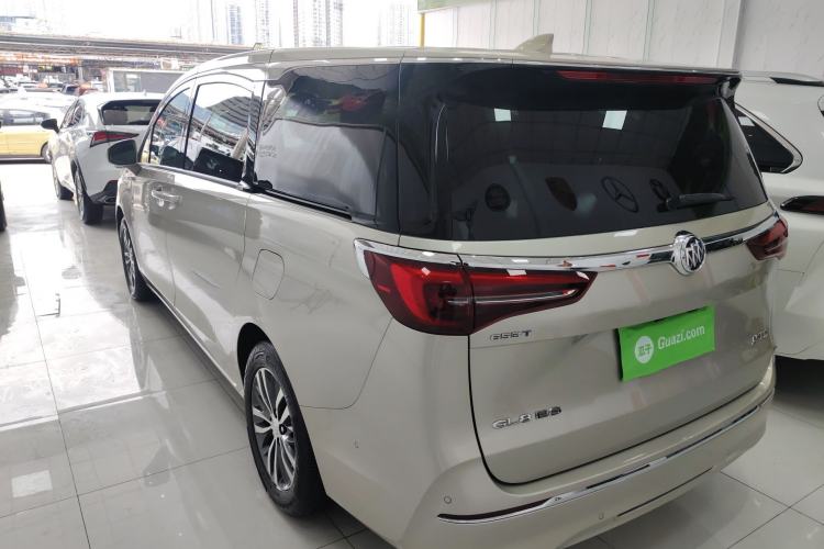 Used Buick GL8 2022 ES Landtrek 653T Luxury Edition