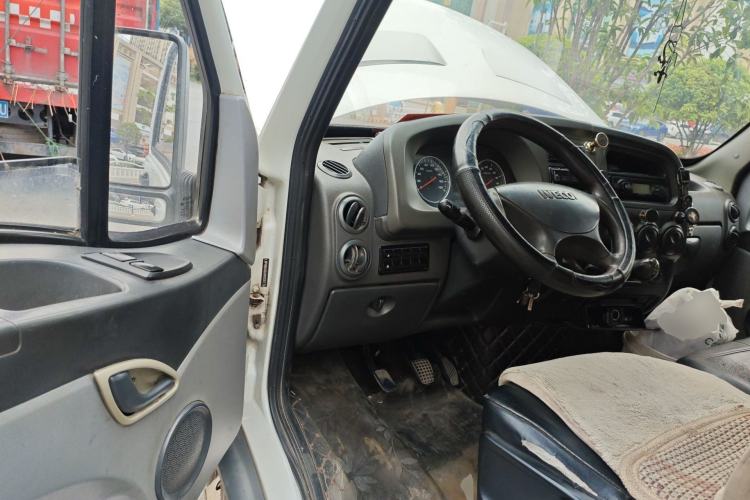Used Iveco Power Daily  Driver Seat