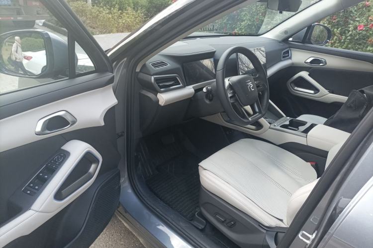 Used BYD Yuan UP 2025 Intelligent Driving Version 401 km Leading Edition