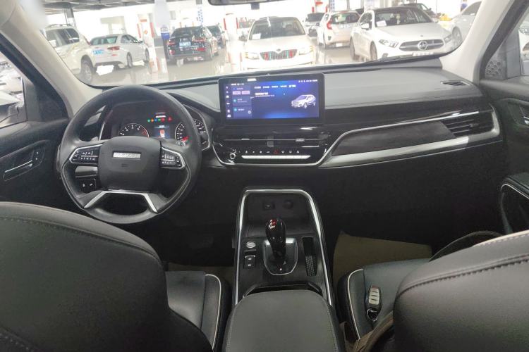 Used Haval H6 2023 National Trend Edition 1.5T Automatic Urban Version Center Console