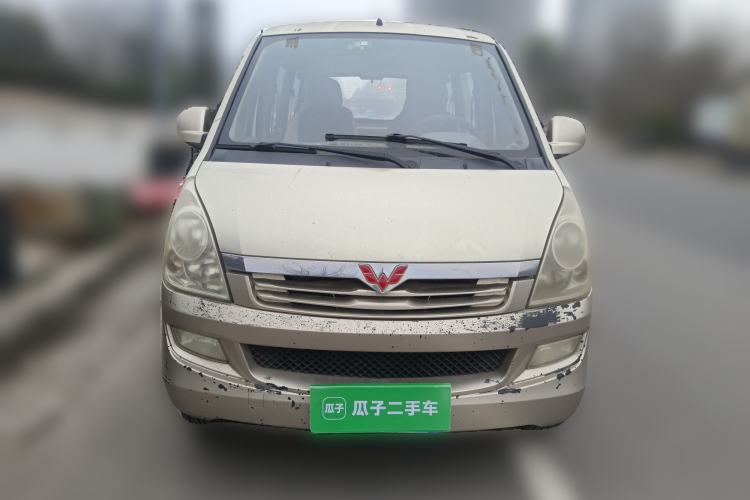 Used Wuling Rongguang 2014 1.5L S Standard Version