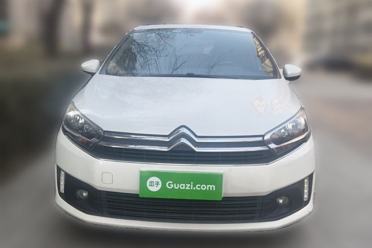 Used Citroen C4 Sega 2018 1.6L Manual Luxury Model
