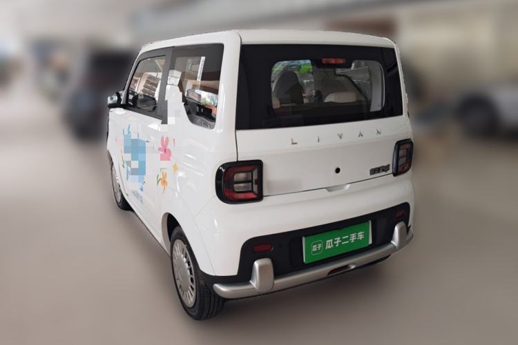 Used Livan Blue Balloon 2025 Model Dynamic Version Rear Left 45 Deg