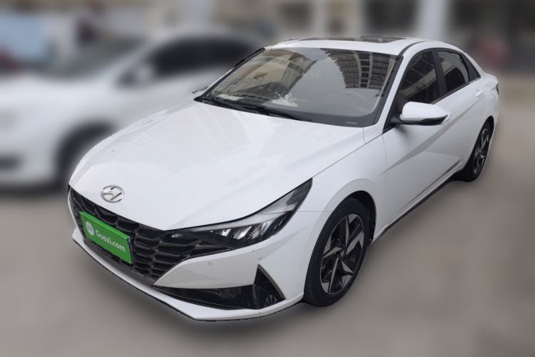 Used Hyundai Elantra 2021 1.5L CVT LUX Prestige Edition