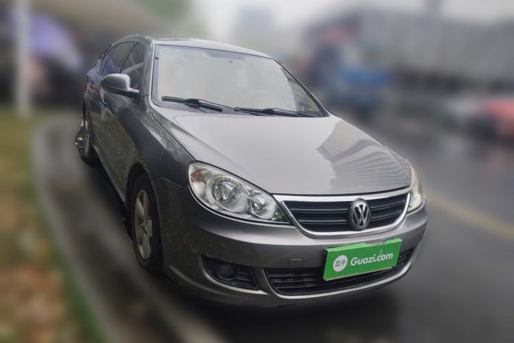 Used Volkswagen Lavida 2011 1.6L Manual Joy Version Front Right 45 Deg