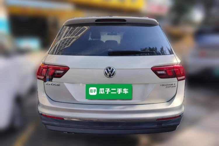Used Volkswagen Tiguan L 2020 330TSI Automatic Two-Wheel Drive Smart Luxury Edition China VI Standard