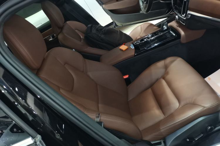 Used Volvo S90 New Energy 2021 T8 eDrive Hybrid Zhiyi Luxury Edition