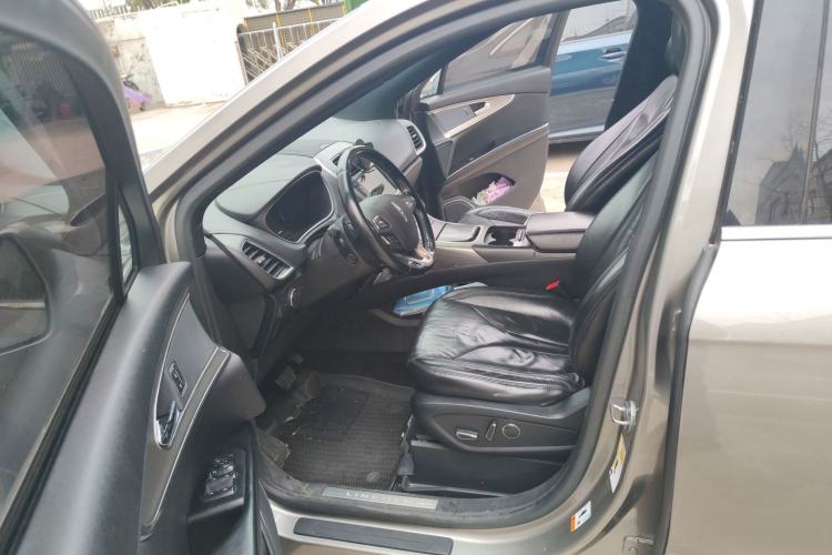 Used Lincoln MKX 2017 2.0T Two-Wheel Drive Deluxe Edition