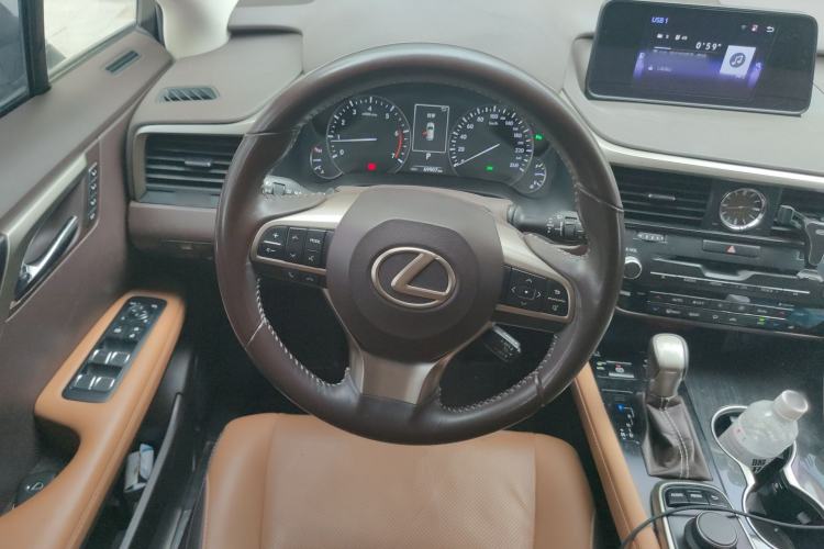 Used Lexus RX 2016 300 4x4 Elegant Edition China VI Steering Wheel