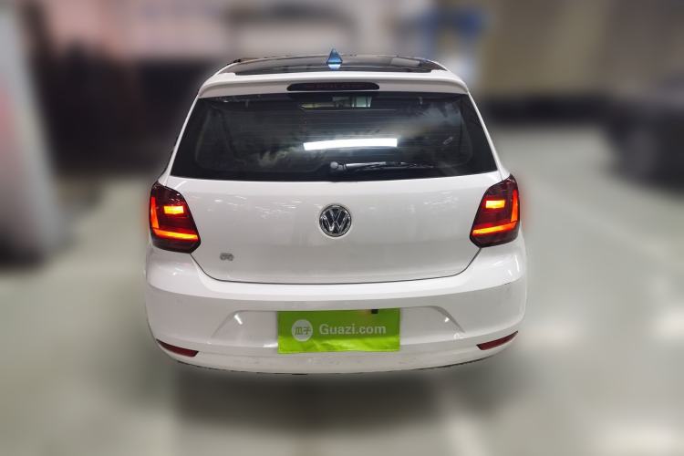 Used Volkswagen Polo 2016 1.4L Manual Fashion Model