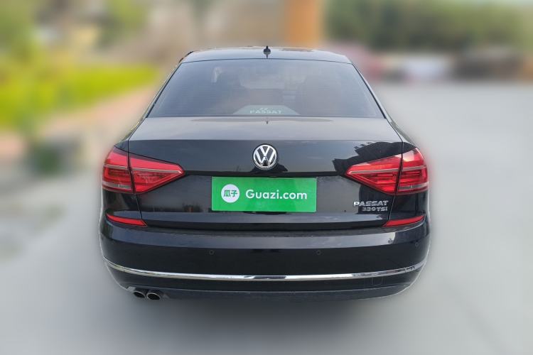 Used Volkswagen Passat 2017 280TSI DSG Luxury Edition
