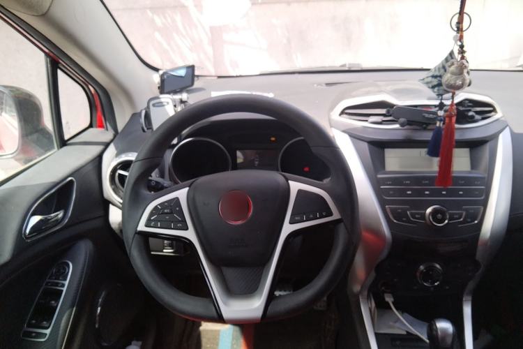 Used BYD Yuan 2017 1.5L Automatic Cool & Stylish Model Steering Wheel