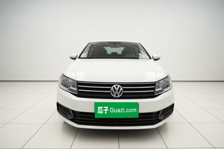 Used Volkswagen Santana 2016 1.6L Automatic Fashion Edition
