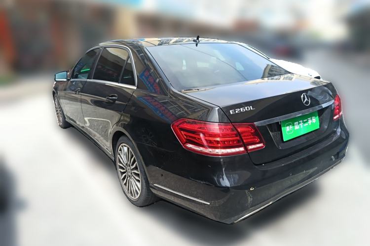 Used Mercedes-Benz E-Class 2015 Facelift E 260 L Luxury Edition
