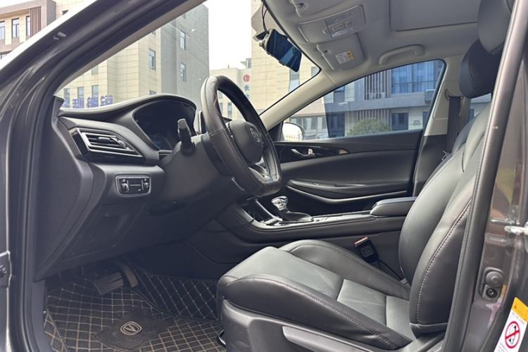 Used CHANGAN Ruicheng CC 2022 Blue Whale Edition 1.5T DCT Elite Model Interior 2