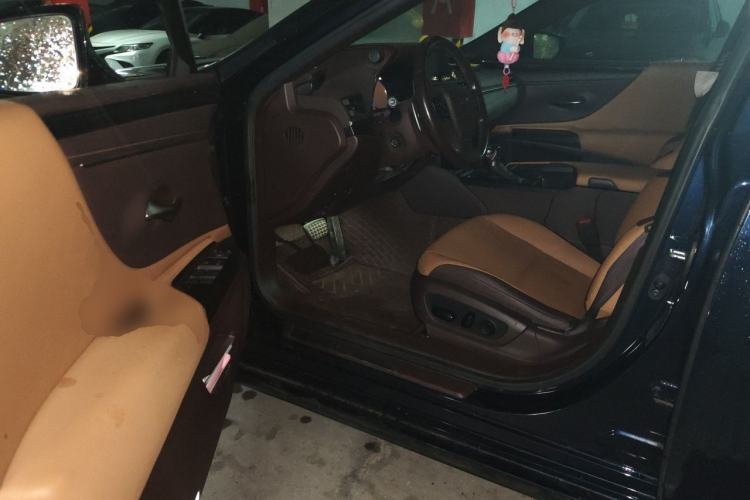 Used Lexus ES 2020 200 Excellence Edition
