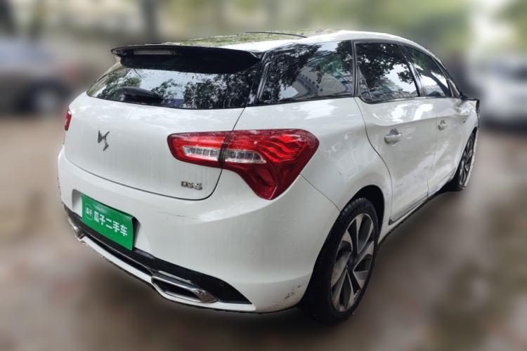 Used DS 5 2013 1.6T Prestige Edition THP200
