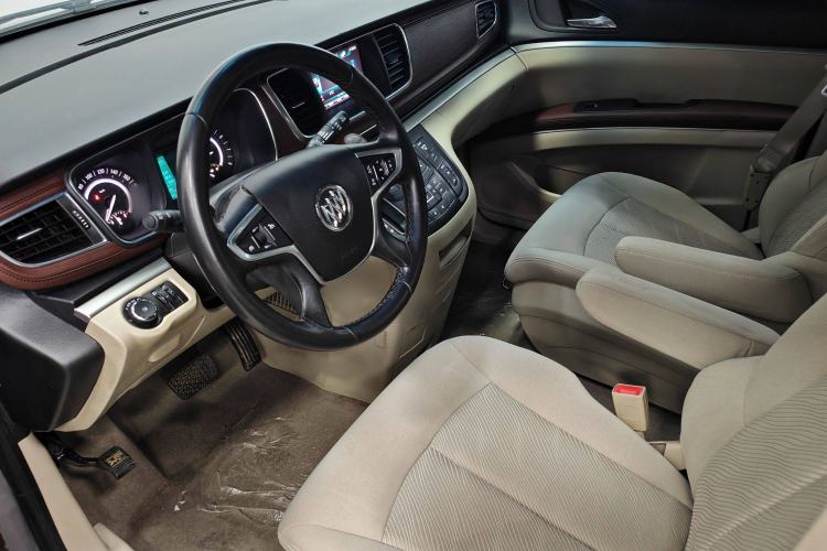 Used Buick GL8 2017 25S Comfort Version China V Standard
