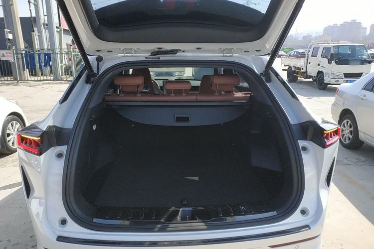 Used Changan UNI-Z 2025 1.5T Premium Edition
