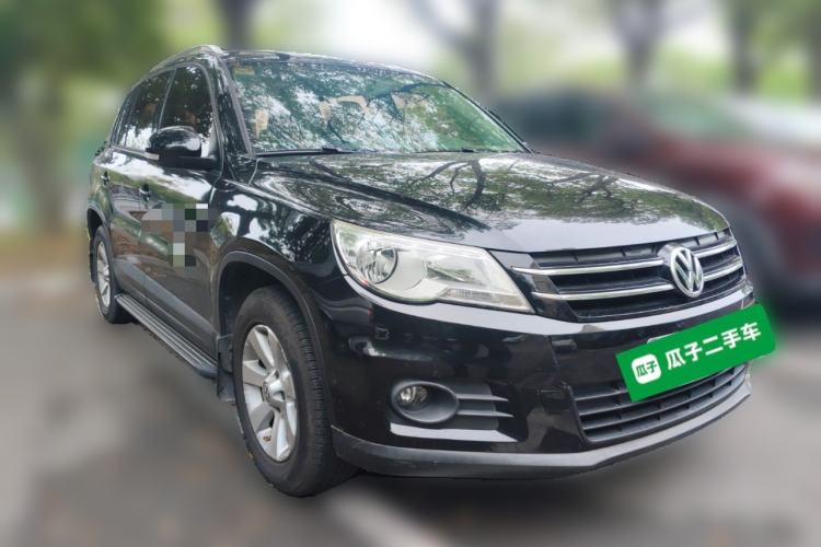 Used Volkswagen Tiguan 2010 1.8 TSI Automatic Two-Wheel Drive Urban Edition Front Right 45 Deg